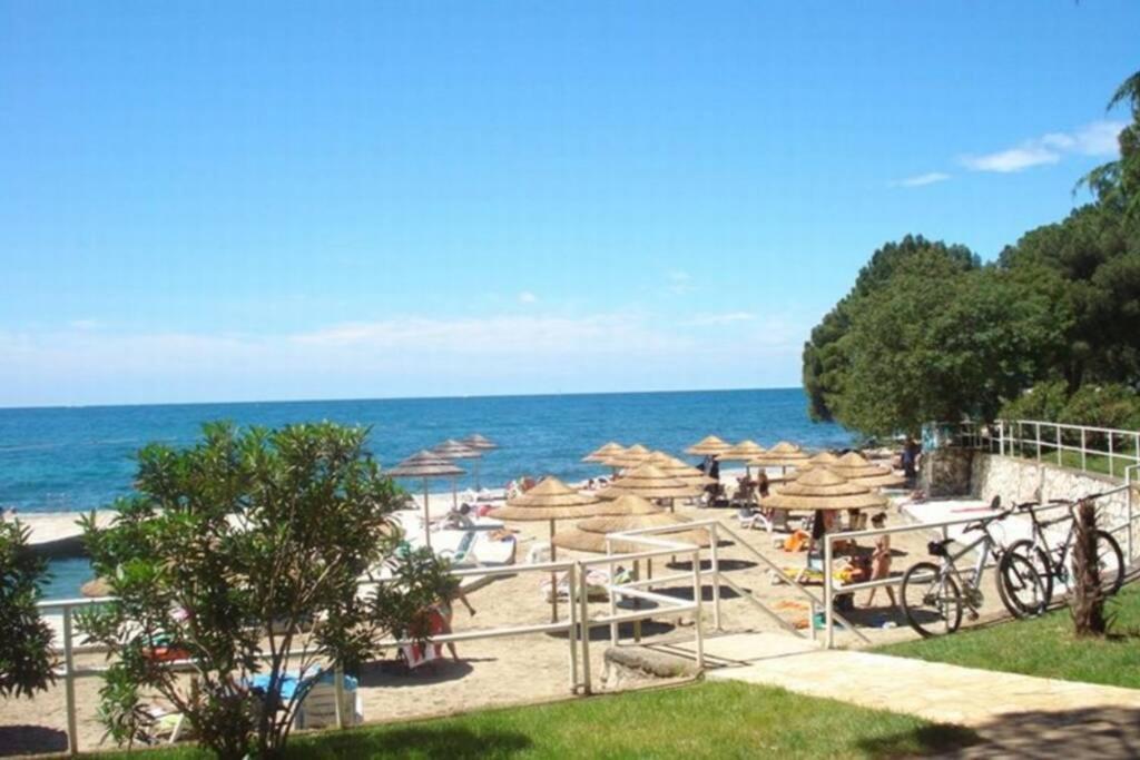 Apartment Nebo Porec Exterior photo