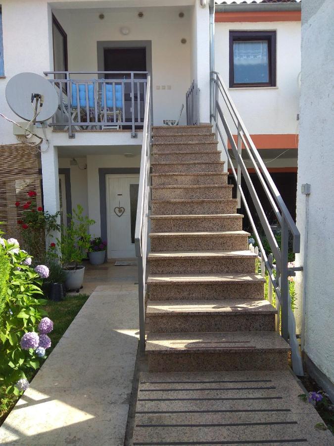 Apartment Nebo Porec Exterior photo